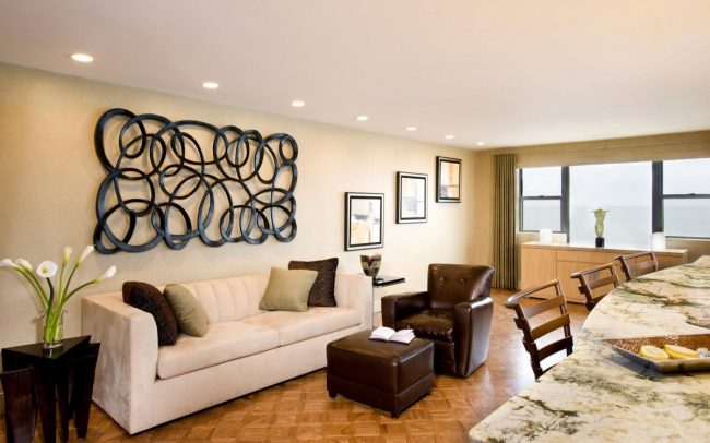 modern living room Wall decor ideas, interior designing institute lucknow